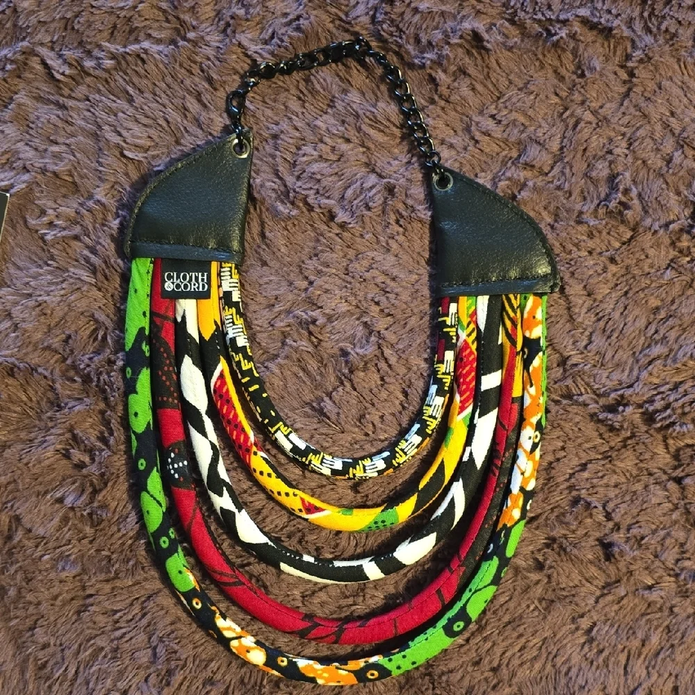 Multicolor Layered Necklace - Picture 4 of 4